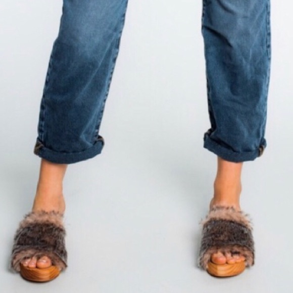 faux fur clogs